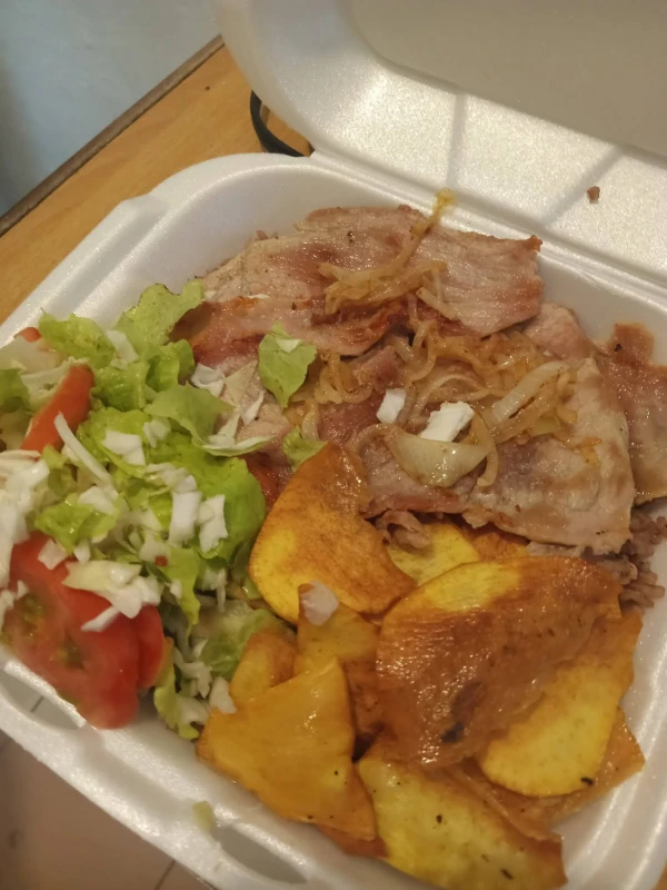 Bistec de cerdo's foto | Las Cucas |  BizneCubano